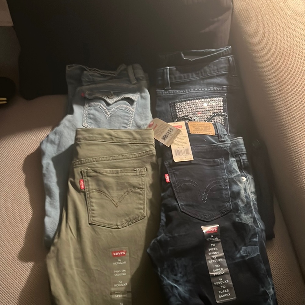 Levis lil girl jeans